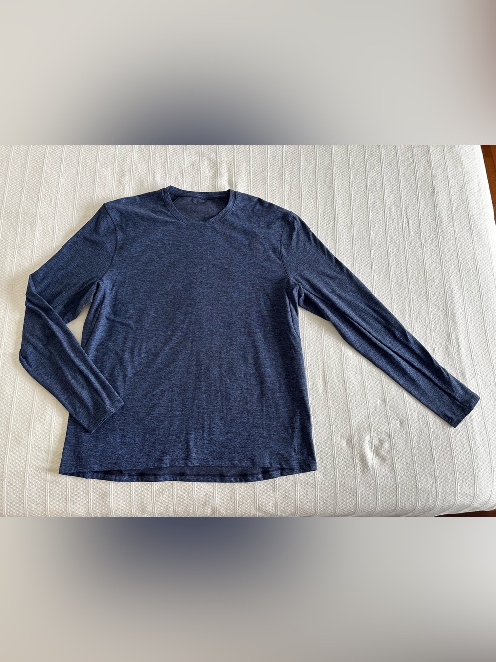 lululemon athletica Men's Long Sleeve Crew - Dark Blue Heather